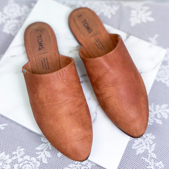 TOMS Leather Jutti Mules - Picture 5 of 10